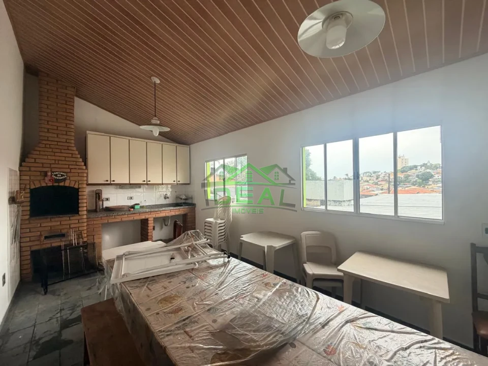 Casa para Venda no Jaguaré, 3 Dormitórios sendo 1 Suíte e 4 Vagas