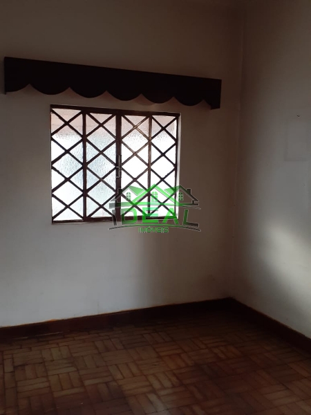 Sobrado para Venda no bairro Vila Ipojuca, 5 dorm, 2 suíte, 4 vagas, 348 m, 405 m