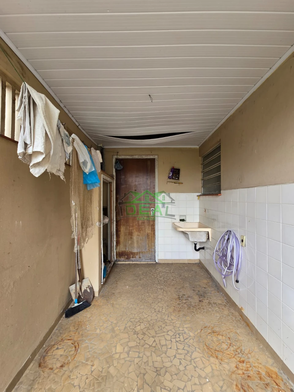 Casa Térrea disponível para Venda, com possibilidade de uso comercial ou residencial, localizada na Lapa.