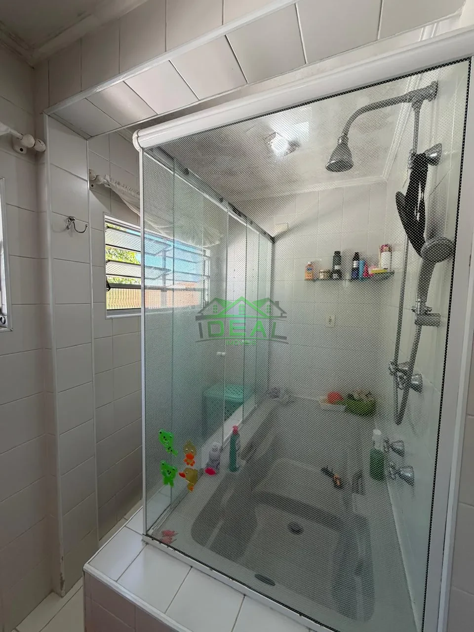 Imagens do imóveis 2 Casas para Venda na Lapa, 500m² terreno, 12 Frente