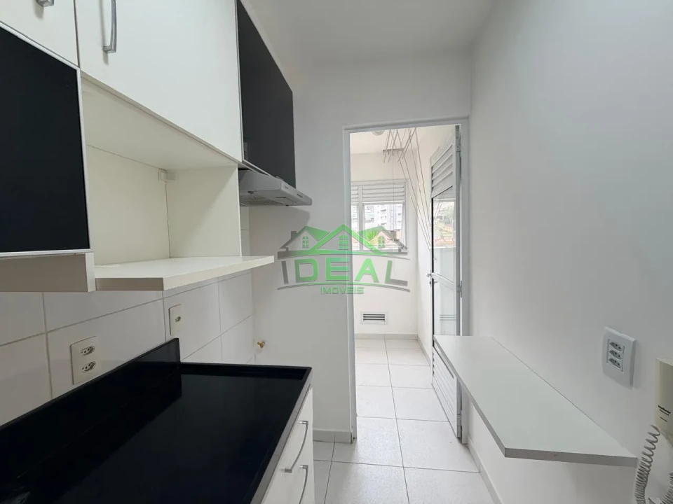 Apartamento para Locação na Vila Ipojuca, Varanda e Lazer Completo