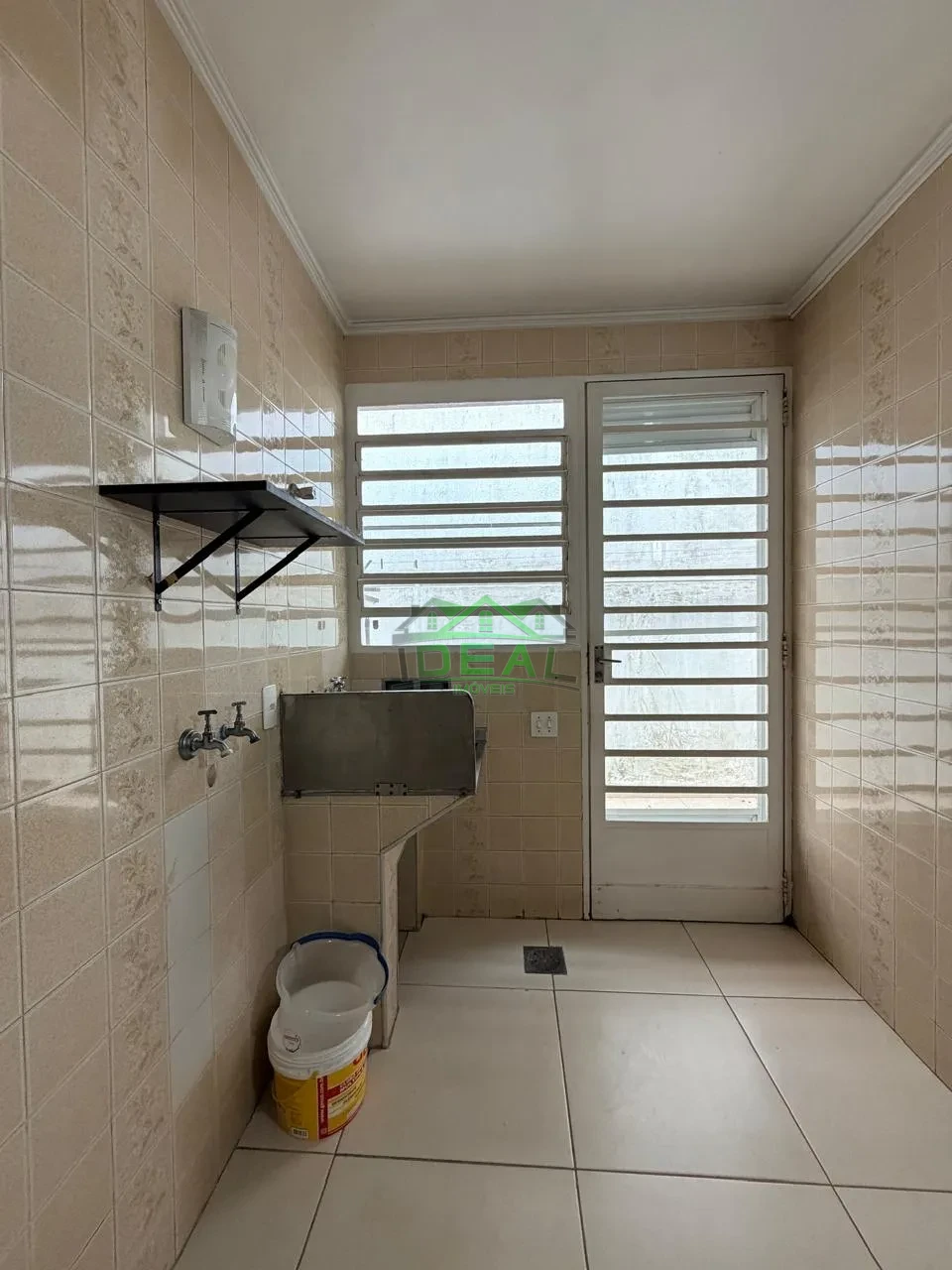 Imagens do imóveis Sobrado para Locação no Boaçava, Piscina, Churrasqueira e Salão