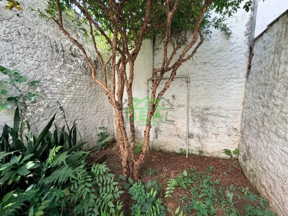 Sobrado para Venda no Alto da Lapa, Zona Mista, 5 Dormitórios, 2 suítes, 2 vagas e Salão de Festa