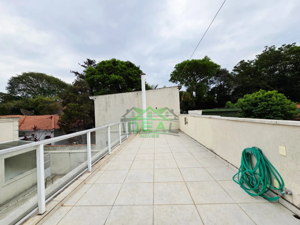 Imagens do imóveis Casa Térrea Reformada na City Lapa, 4 Suítes, 6 Vagas, Piscina e Churrasqueira