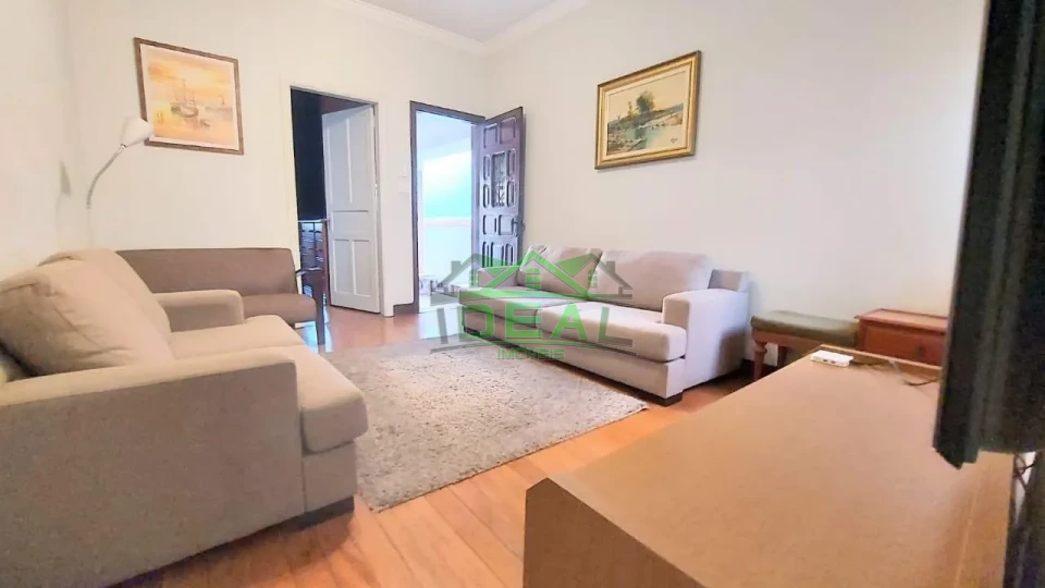 Casa Térrea a venda- 3 dormitórios sendo 1 suíte