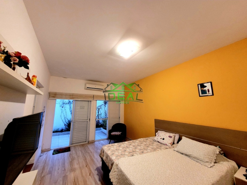 Sobrado para Venda no Alto da Lapa, 4 dorm(s), 2 suite(s), 4 vaga(s), 463 m², Reformada!