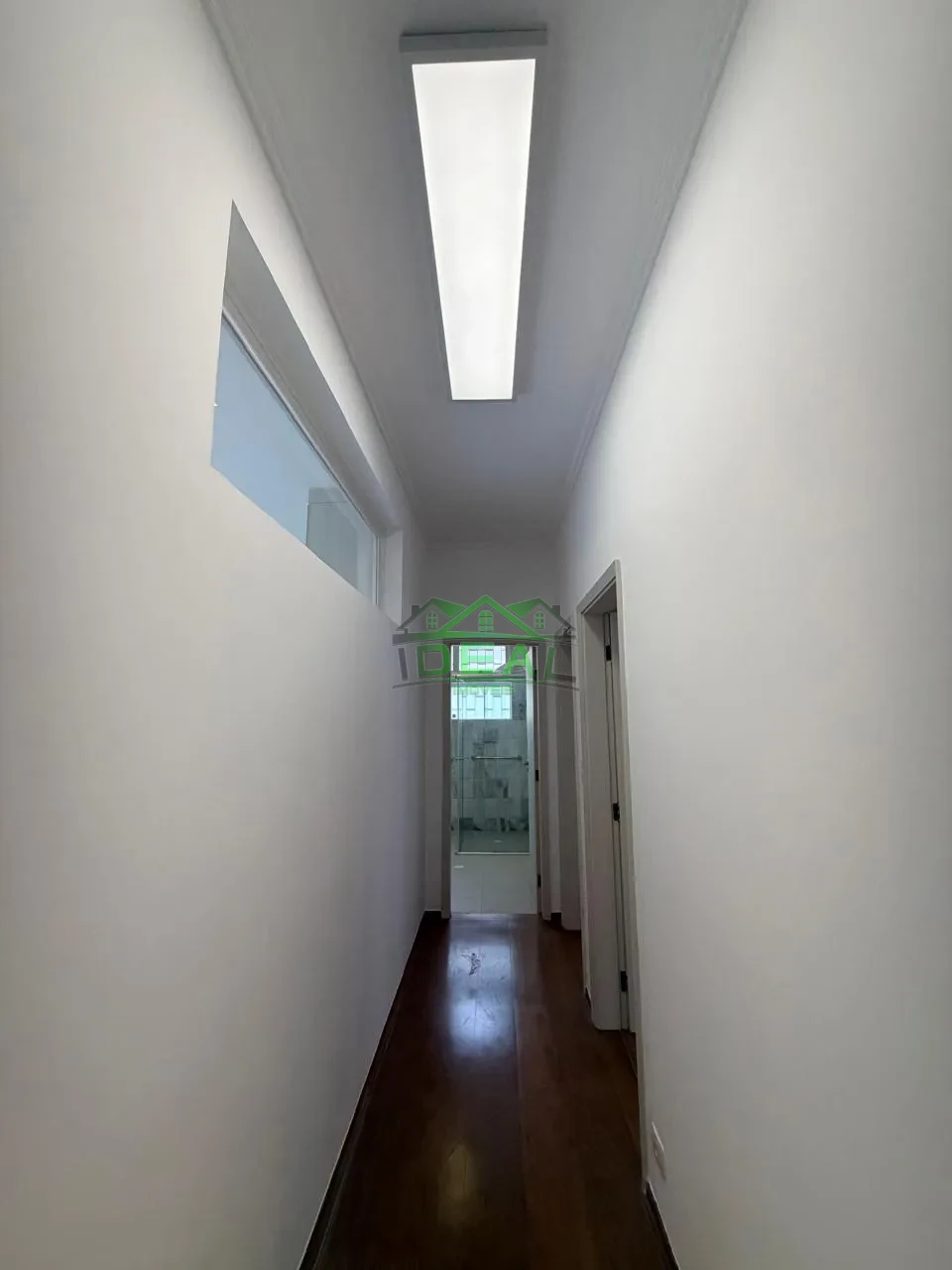 Imagens do imóveis Casa Térrea para Locação no Alto da Lapa, Rua Tranquila e Arborizada