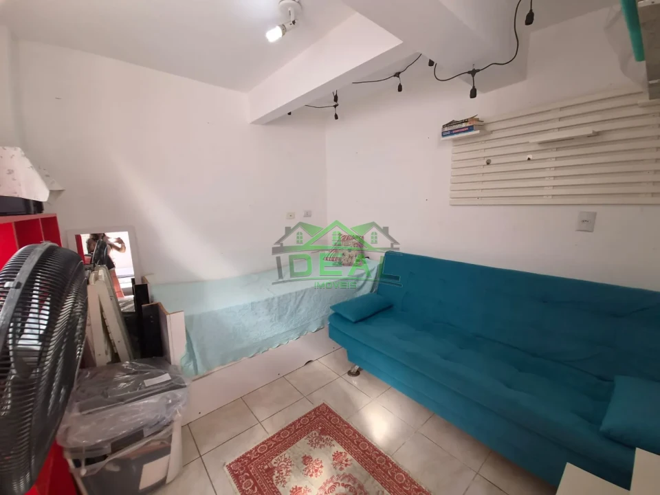 Casa Térrea a Venda- 4 Dormitórios sendo 1 suíte-2 vagas de garagem