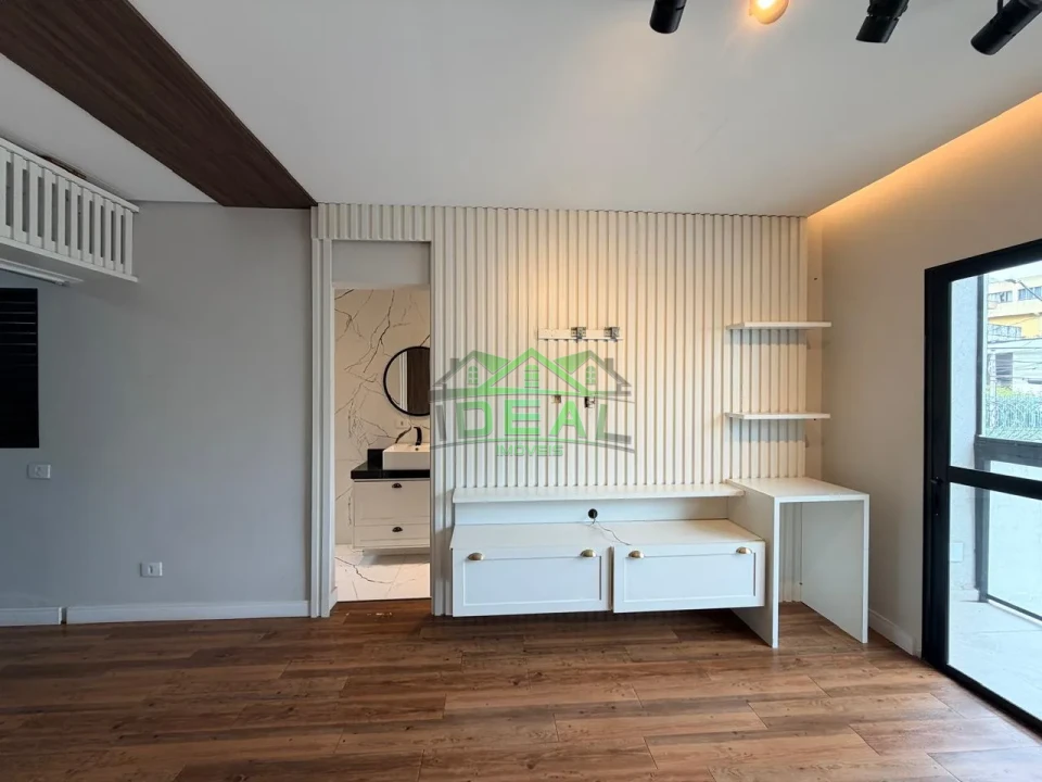 Sobrado Triplex com Pé-Direito Alto, Escritório e Terraço Gourmet no Alto da Lapa