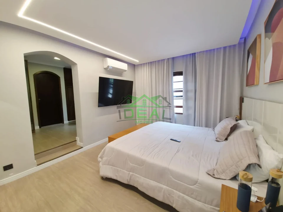 Imagens do imóveis Sobrado Amplo e Completo | 2 Suítes e 3 Vagas