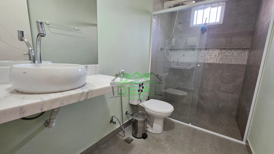 Casa Térrea para Locação no Alto da Lapa, 3 dorms, 1 suite, 5 vagas, 270 m²
