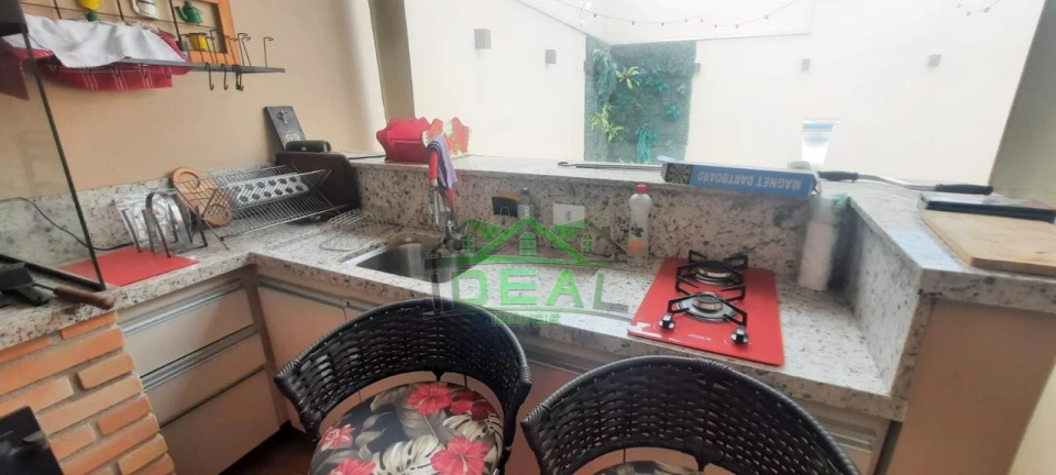 Casa Térrea para Venda no Alto da Lapa, Totalmente Reformada!