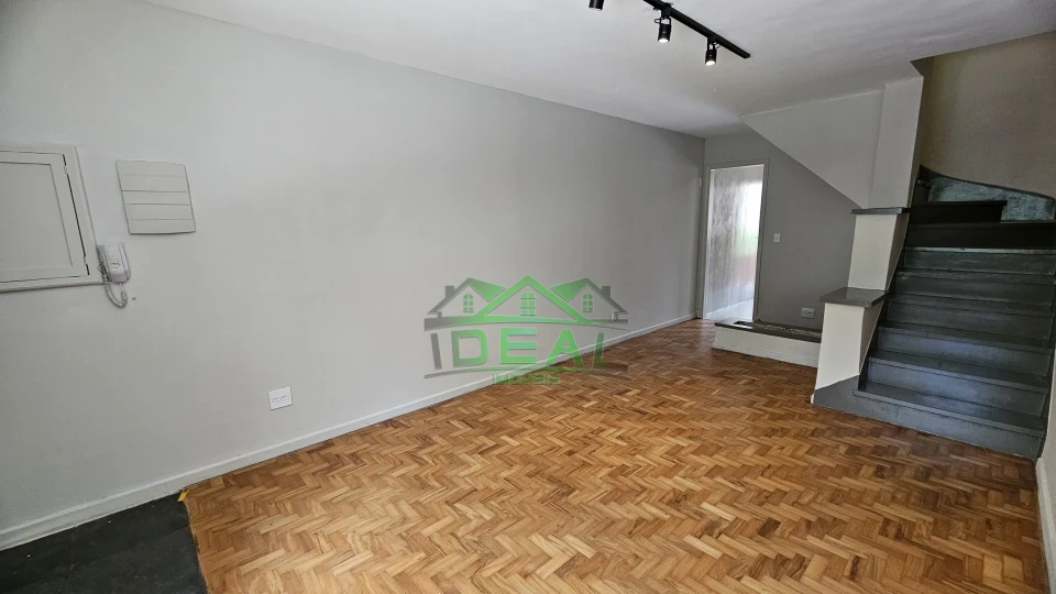 Casa de Vila em Pinheiros para Alugar, 3 dorms,  1 suíte , 1 vaga, 120m²