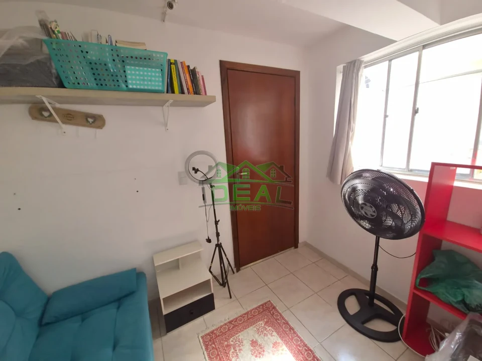 Casa Térrea a Venda- 4 Dormitórios sendo 1 suíte-2 vagas de garagem