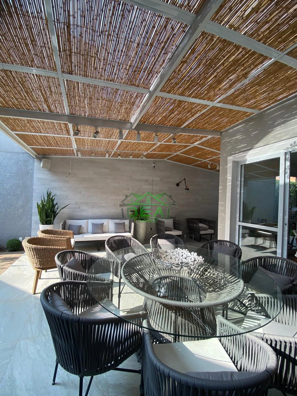 Casa Reformada para Venda no Alto da Lapa, 4 dorm, 2 vagas, 260 m², 367 m²