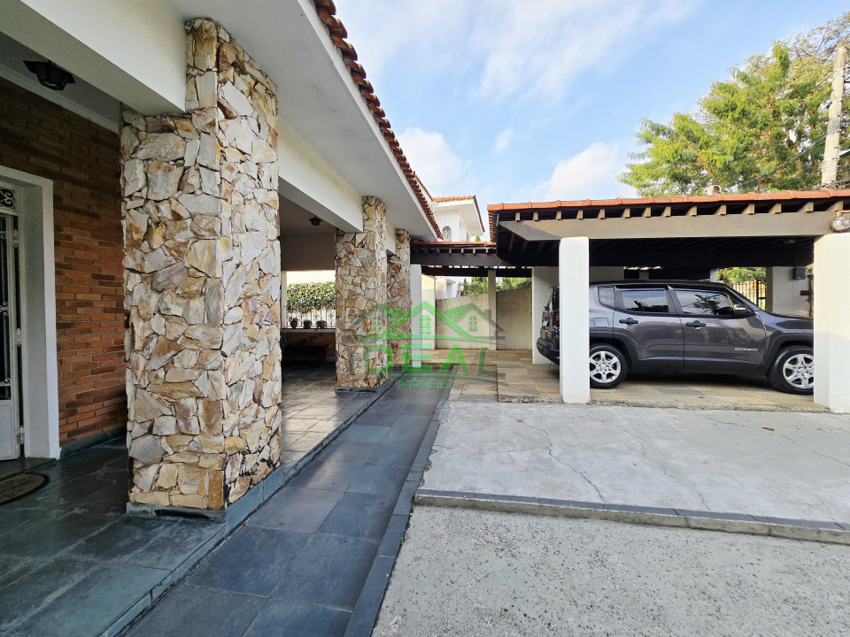 Imagens do imóveis Casa Térrea para Venda na Lapa, 4 dorm(s), 2 suite(s), 7 vaga(s), 500 m²AC e 710AT