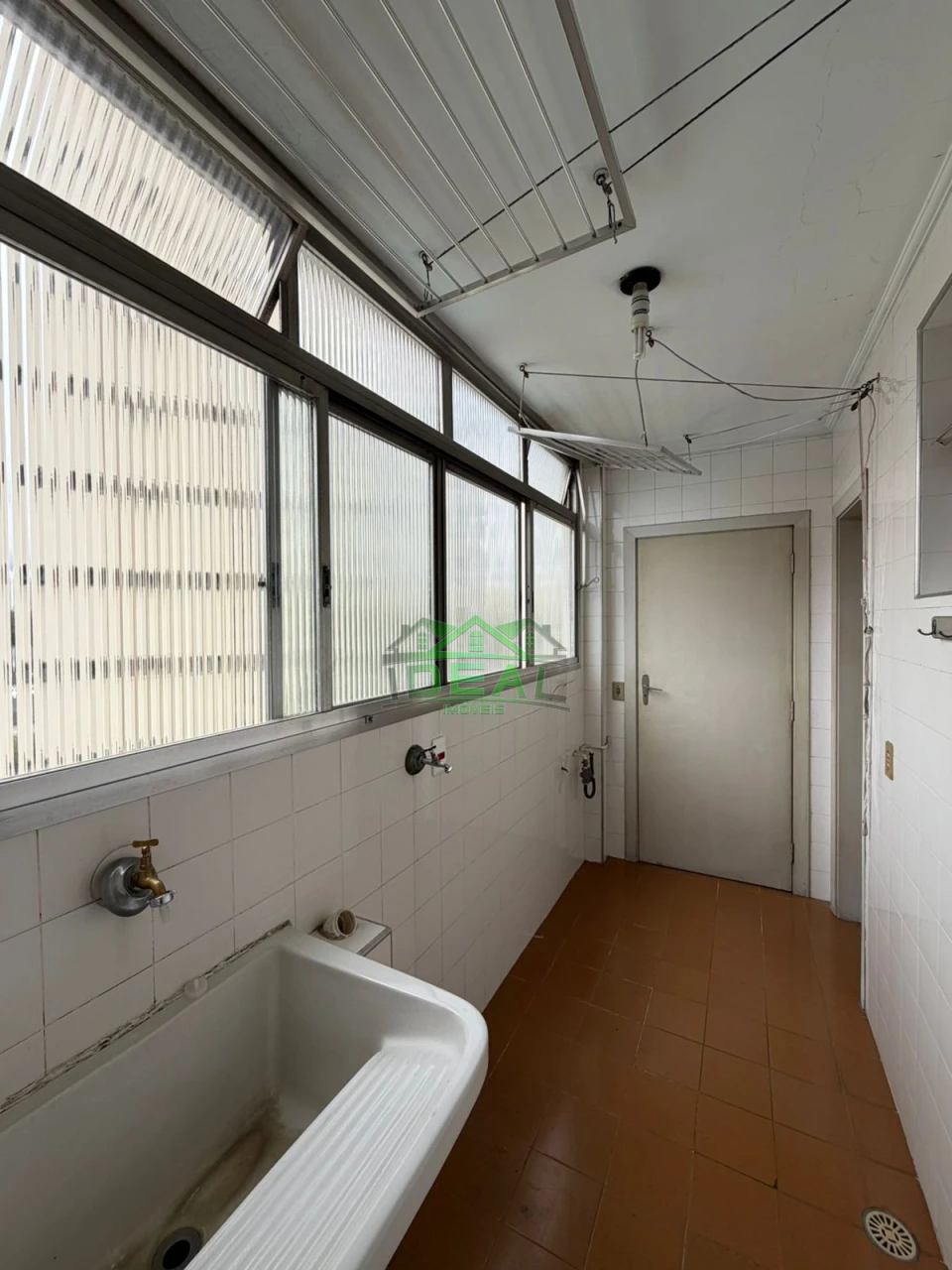 Apartamento para Locação no Alto da Lapa, 2 dorms sendo 1 suíte, 1 vaga e 98m