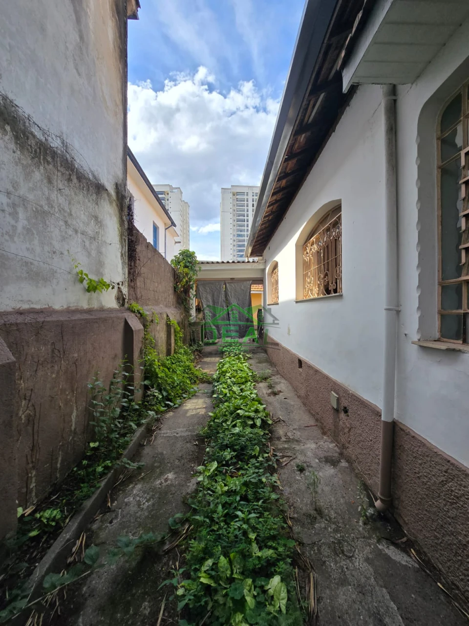 Imagens do imóveis Casa Comercial para Venda na Vila Leopoldina, 357m² Terreno e 12 Frente