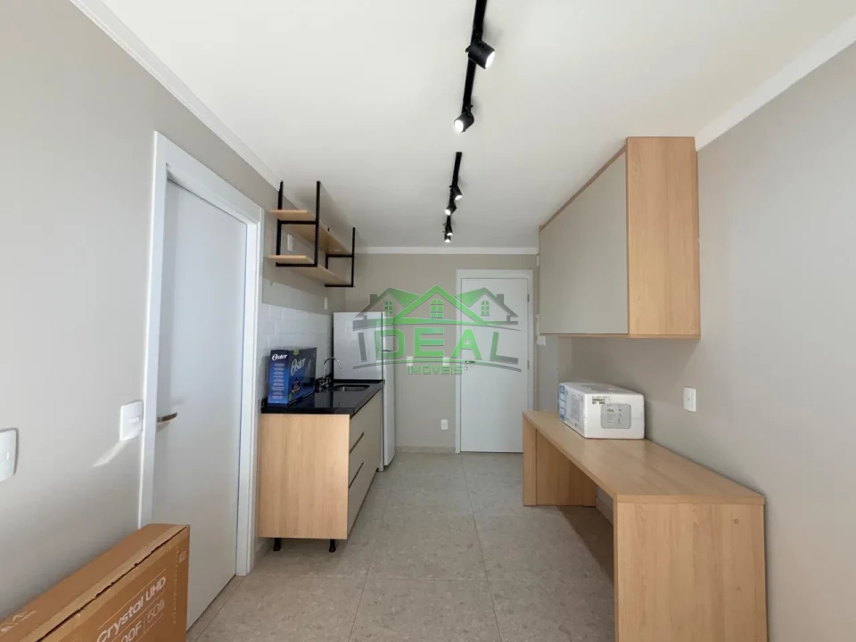 Apartamento em Frente ao Metro Vila Madalena, 37m, Depósito e Lazer Completo