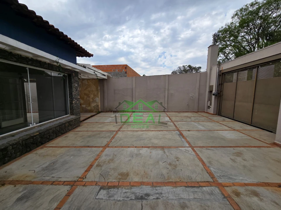 Casa Térrea para Venda no bairro Alto da Lapa, 3 dorm, 2 suíte, 6 vagas, 250 m, 600 m