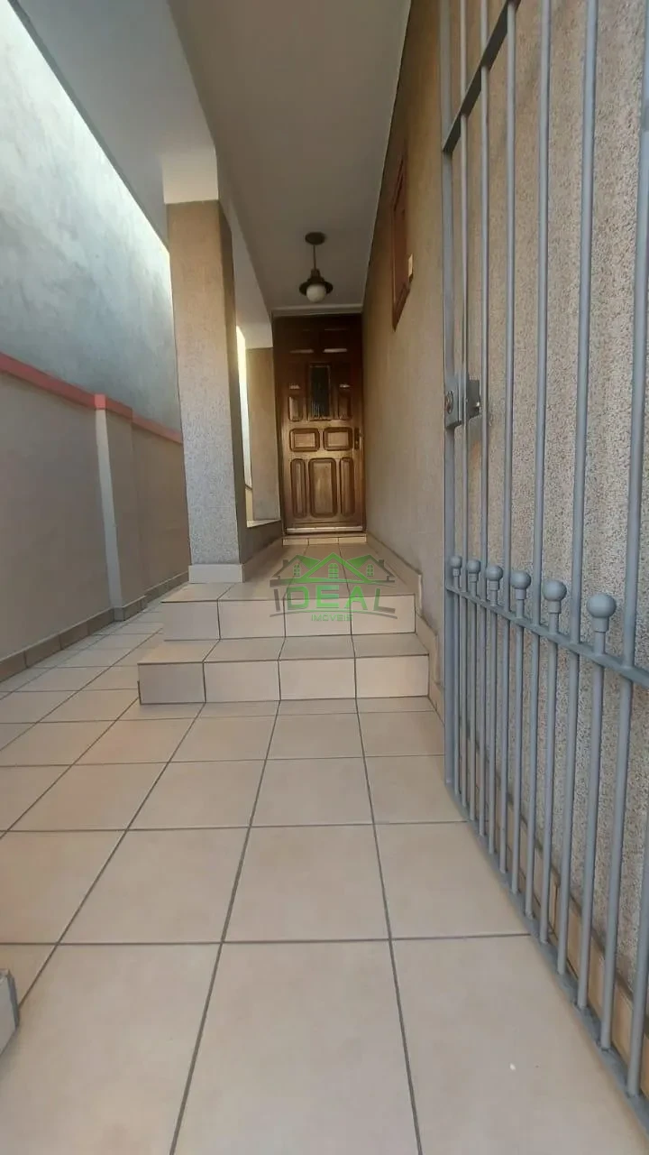 Casa Térrea a venda- 3 dormitórios sendo 1 suíte