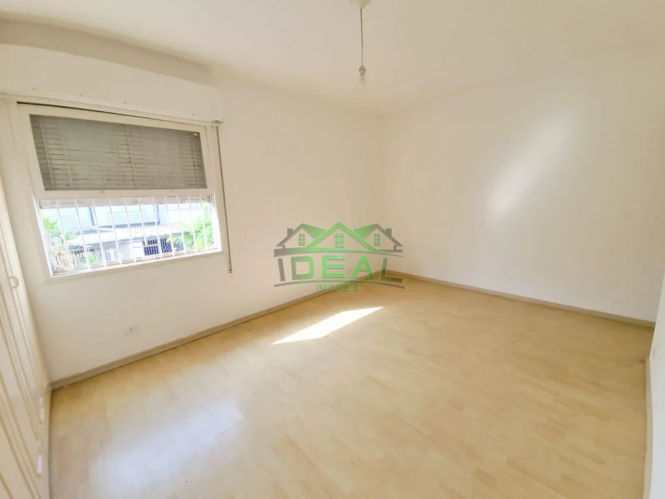 Imagens do imóveis Casa para locação, com 3 dormitórios, 2 vagas, Próximo ao MC DONALDS , na Cerro Corá
