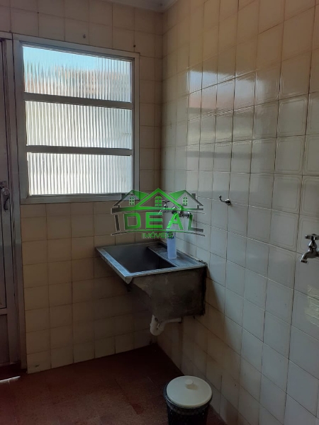 Sobrado para Venda no bairro Vila Ipojuca, 5 dorm, 2 suíte, 4 vagas, 348 m, 405 m