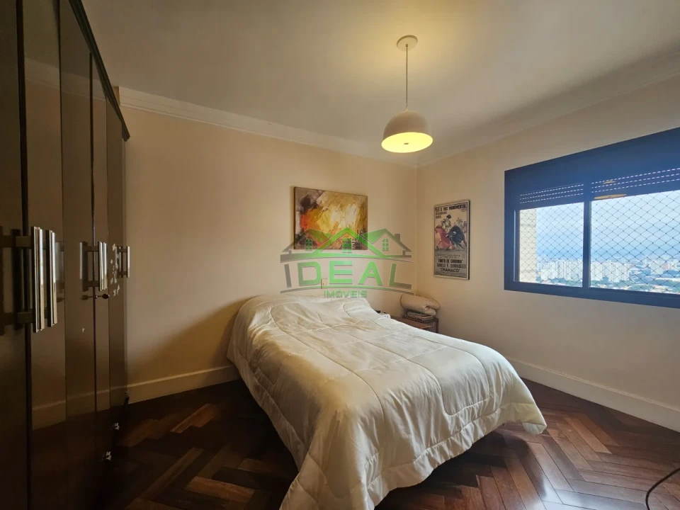 Apartamento de Alto Padrão  | 247m², 4 Suítes, 4 Vagas
