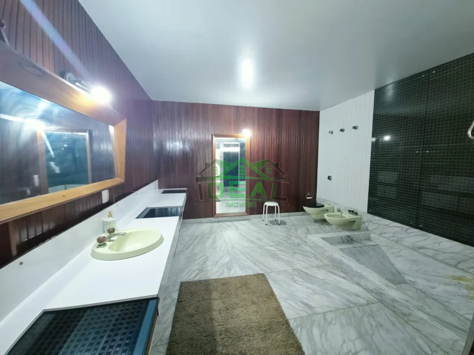 Imagens do imóveis Mansão para Venda Alto da Lapa, com 1.739 metros de terreno