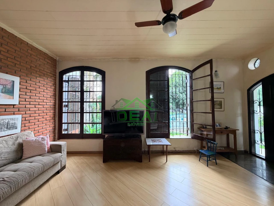 Imagens do imóveis Casa Térrea para Venda no Alto da Lapa, 3 Dorm sendo 2 suítes, 6 banheiros e 10 vagas