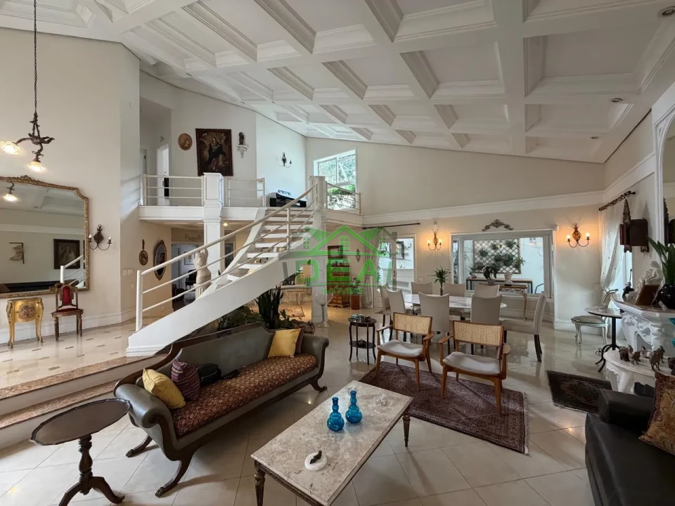 Imagens do imóveis Incomparavel Casa na Vila Madalena, 5 Suítes, 4 Vagas, Quintal e Churrasqueira