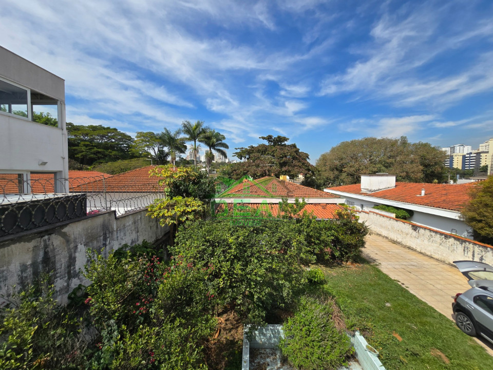Imagens do imóveis Casa Térrea para Venda no Alto da Lapa, 655m² de Terreno