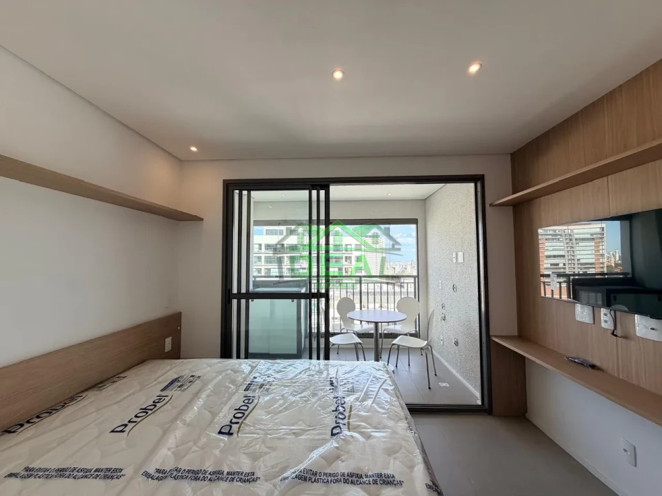 Studio para Locação na Vila Madalena, Em frente ao Metro e Lazer Completo