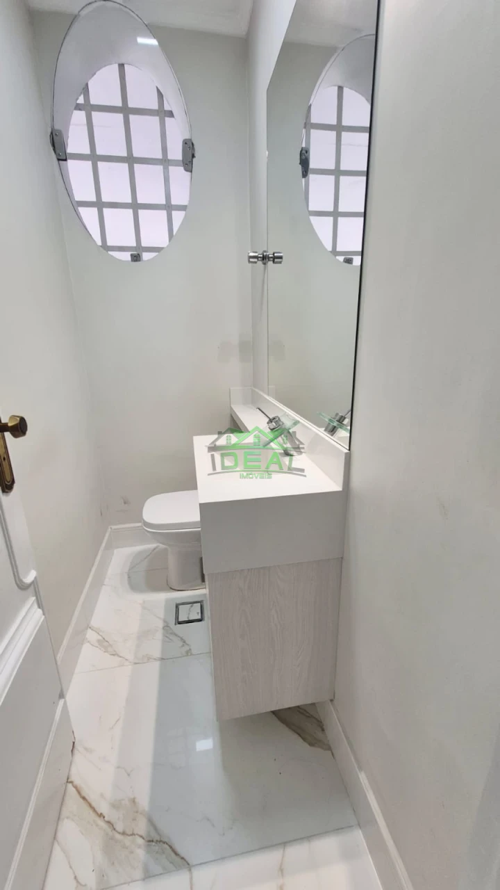 Imagens do imóveis Excelente Casa Térrea , Totalmente Reformada, 3 Suítes,4 vagas