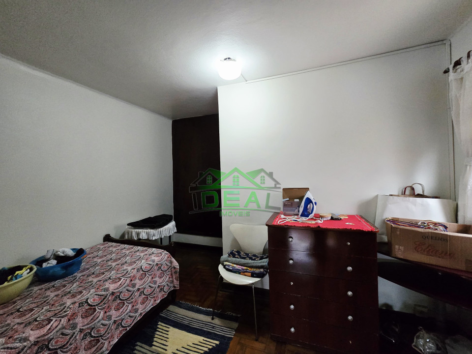 Imagens do imóveis Casa Térrea para Venda na Lapa, 4 dorm(s), 2 suite(s), 7 vaga(s), 500 m²AC e 710AT