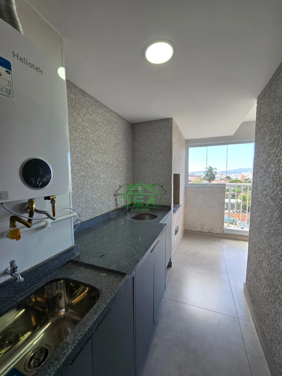Apartamento Novo para Compra na Vila Romana, Varanda Gourmet, 2 Dorms, 1 Suíte e 1 Vaga