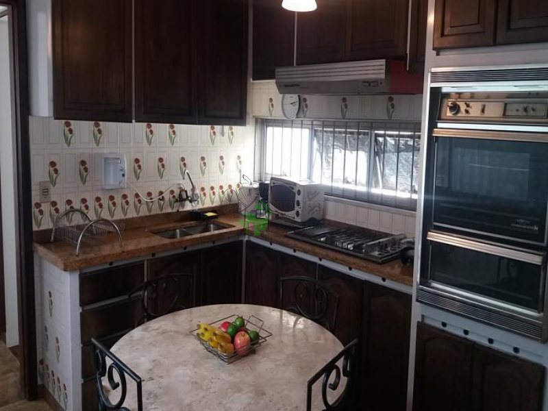 Casa Térrea para Venda no bairro ALTO DA LAPA, 4 dorm, 1 suíte, 3 vagas, 435.0 m