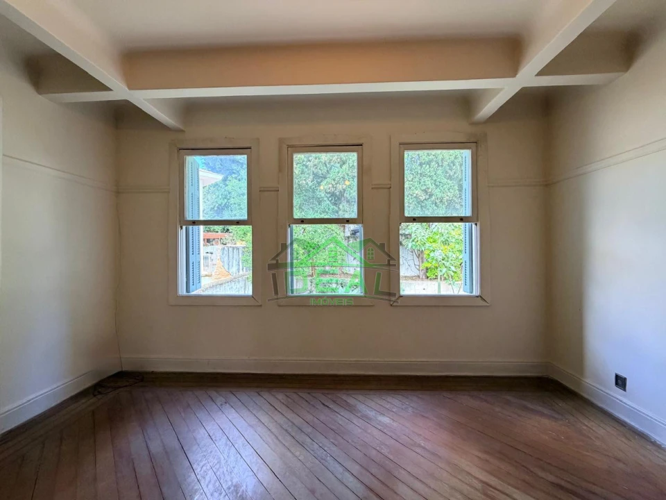 Sobrado para Venda no bairro Alto da Lapa, 3 dorm, 1 suíte, 4 vagas, 180 m