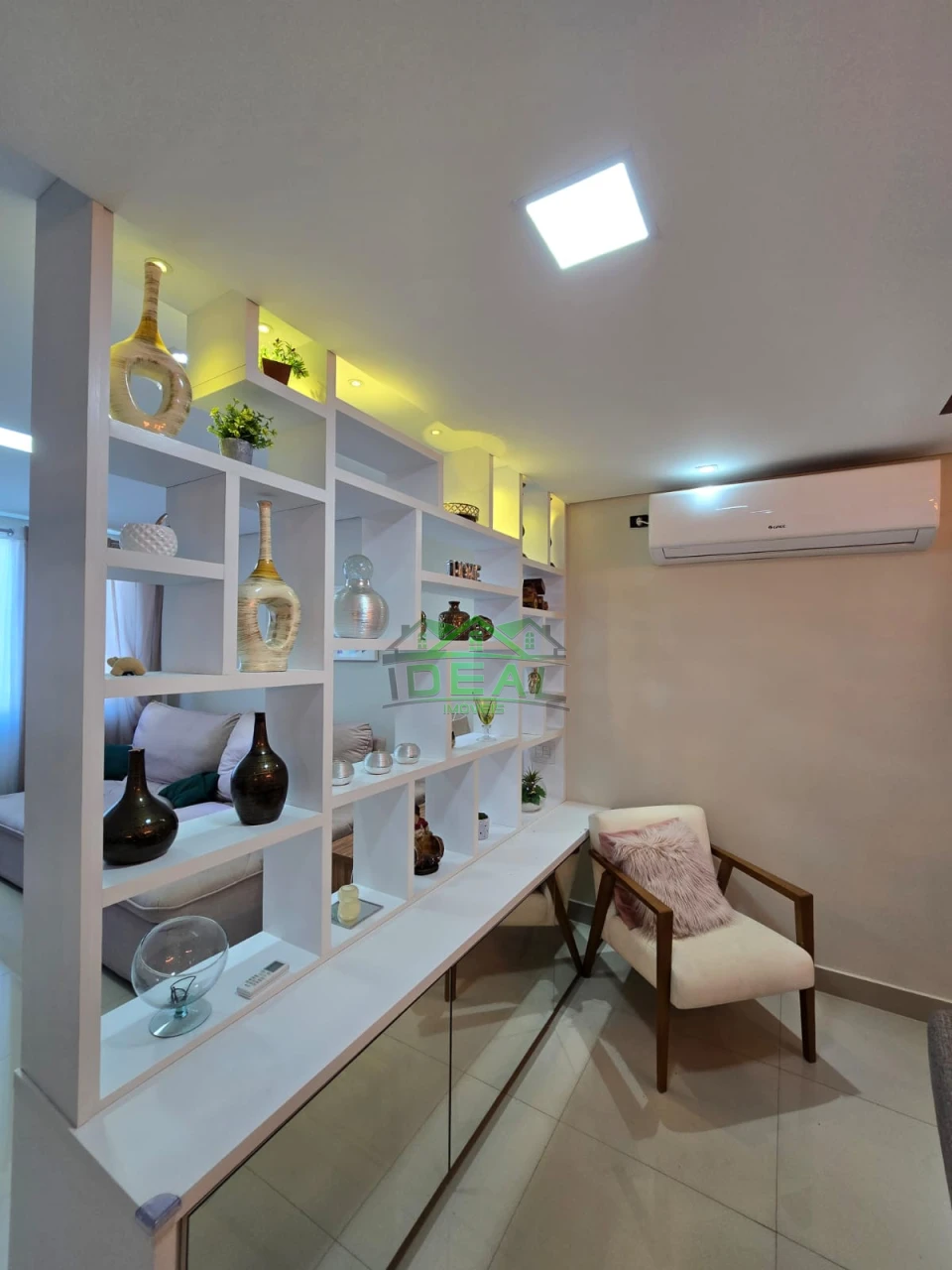 Imagens do imóveis Sobrado para Alugar no Condomínio Recanto City Anastácio, Piscina e Espaço Gourmet