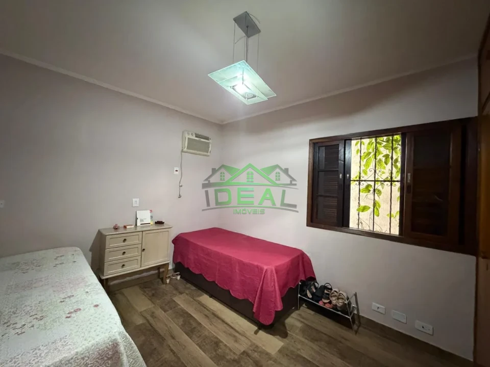 Imagens do imóveis 2 Casas para Venda na Lapa, 500m² terreno, 12 Frente