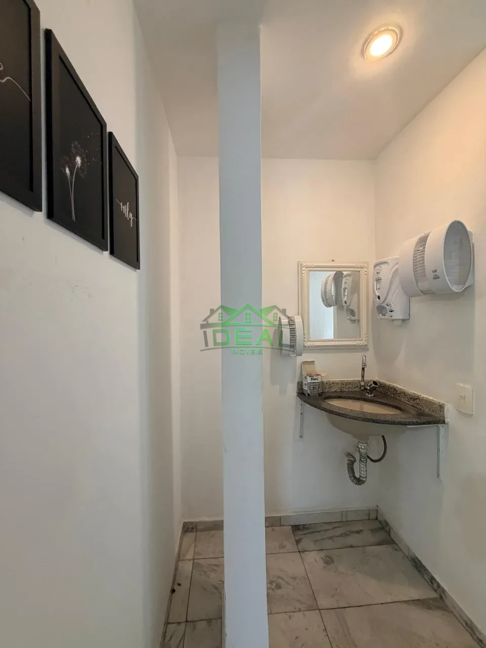 Imagens do imóveis Sobrado Comercial de Alto Padrão para Locação | 425m² | Estrutura Versátil para Clínicas, Laboratórios, Escolas e Serviços