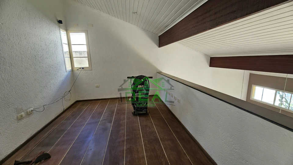 Imagens do imóveis Sobrado para alugar no Alto da Lapa, com estilo único