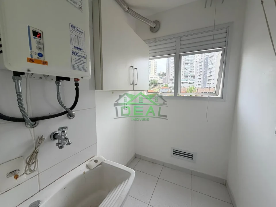 Apartamento para Locação na Vila Ipojuca, Varanda e Lazer Completo