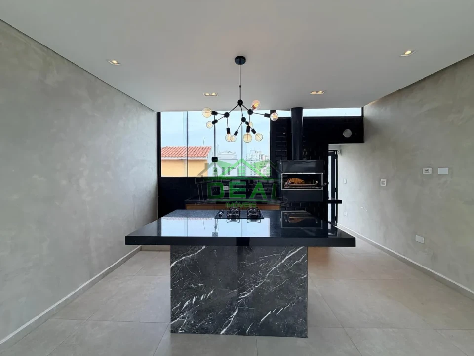 Sobrado Triplex com Pé-Direito Alto, Escritório e Terraço Gourmet no Alto da Lapa