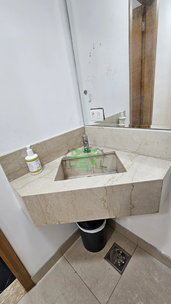 Imagens do imóveis Salão Comercial para Locação em Pinheiros, Restaurante, Farmácia, entre outros