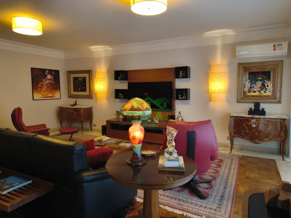 Imagens do imóveis Linda Casa com 4 suítes,6 vagas de garagem . Lazer completo