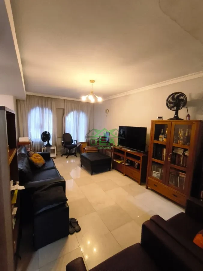 Sobrado para Locação ou Venda, Região Nobre | 3 dormitórios sendo 1 suíte, 3 banheiros, 2 vagas