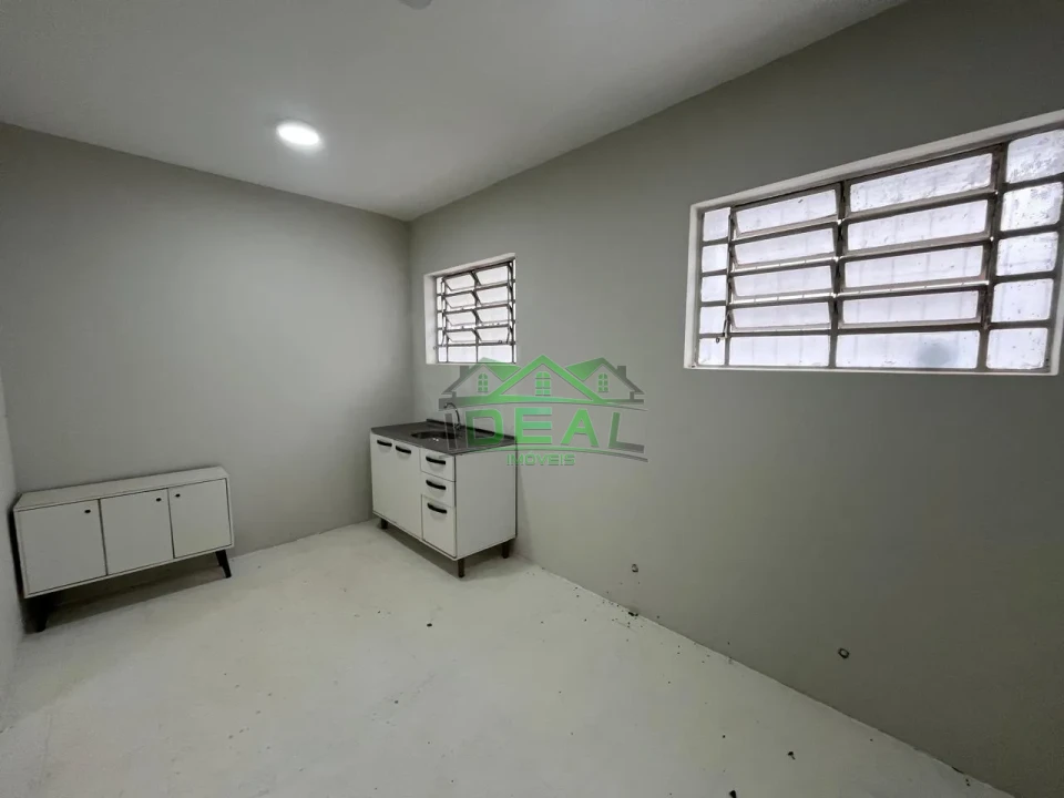 Sobrado comercial para Locação no bairro Alto da Lapa, 3 dorm, 1 suíte, 2 vagas, 318 m, 400 m