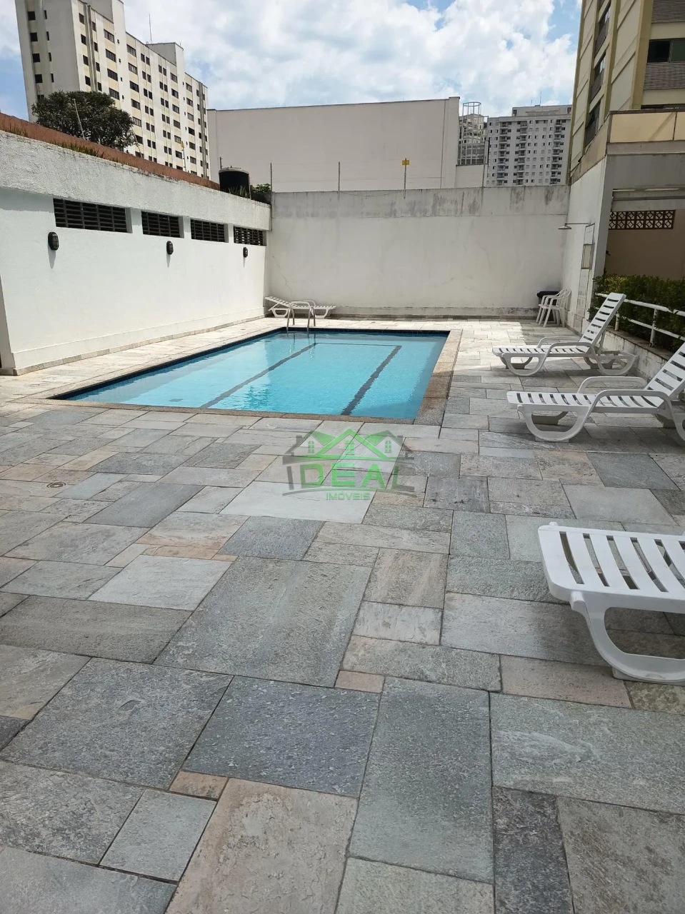 Apartamento para Locação na Vila Leopoldina | 2 dormitórios sendo 2 suítes, 2 vagas, 96 m²
