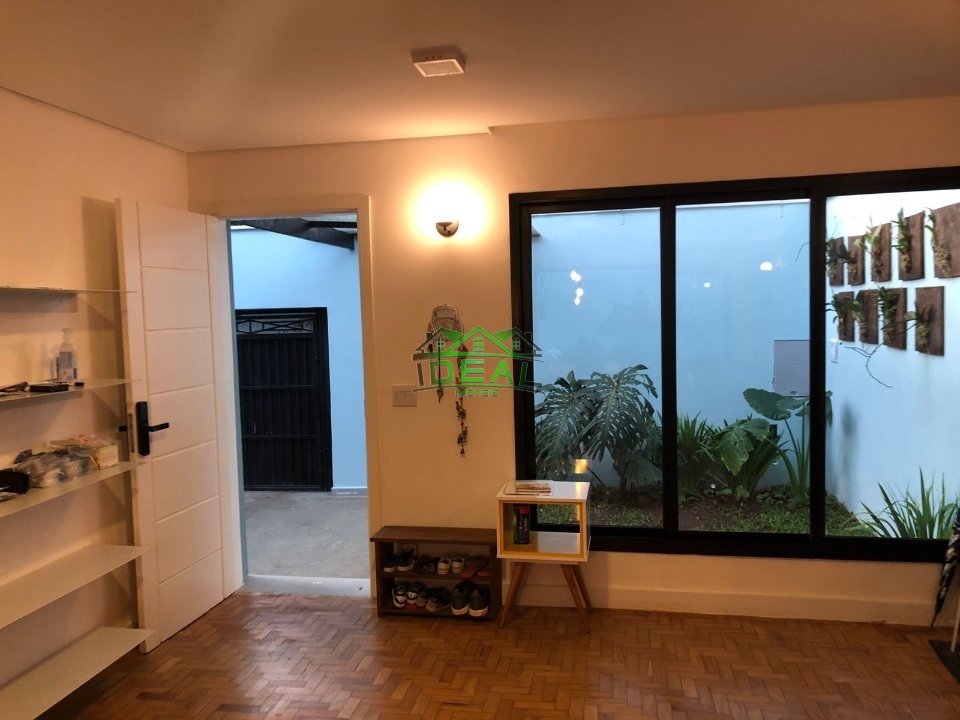 Moderna casa para Locação no bairro Vila Romana, 3 dorm, 1 suíte, 2 vagas, 200 m, 196 m Imagens do imóveis Moderna casa para Locação no bairro Vila Romana, 3 dorm, 1 suíte, 2 vagas, 200 m, 196 m
